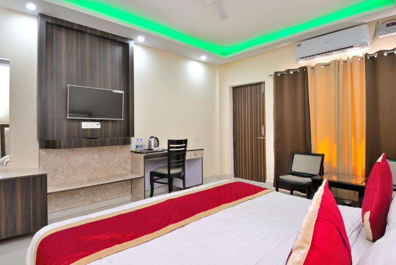 Hotel Bliss Valley Dharamshala - Beautiful View Of Mountains From Rooms Exterior photo